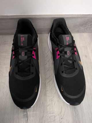 Zapatillas Nike Quest 5 Mujer.