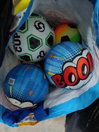 Juguetes de piscina varios