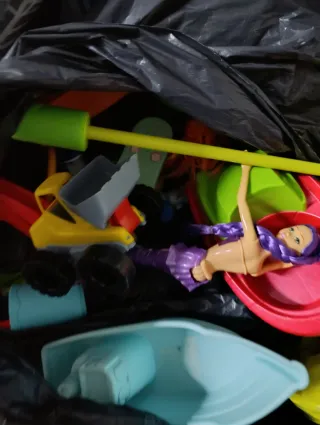 Juguetes de piscina varios