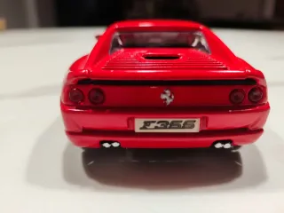 Ferrari F355 Berlinetta Maisto 1:24
