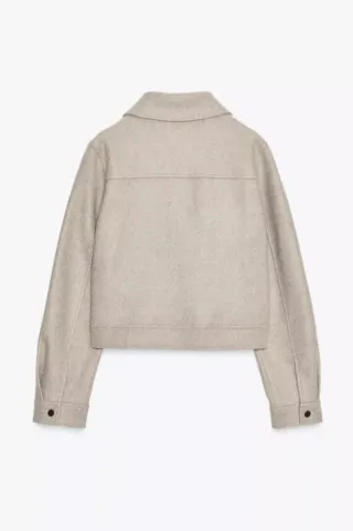 Chaqueta Zara Beige Talla M. NUEVA!