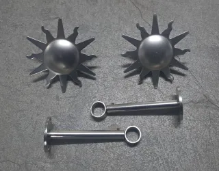 Barra per tende + fermatende + appendiabiti.