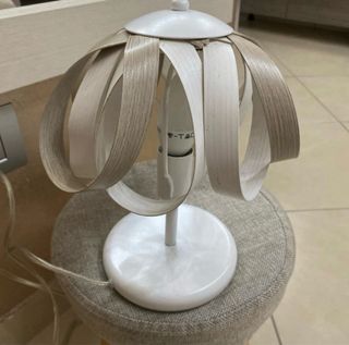 Lampada design moderno legno e bianco