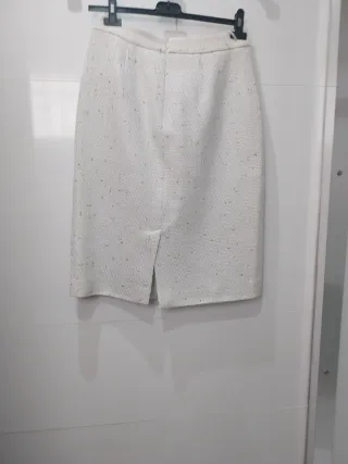 Falda blanca de tweed