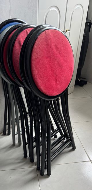 6 Banquetas plegables
