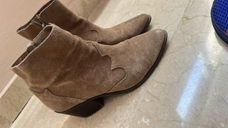 Botines de piel beige/marrón talla 38