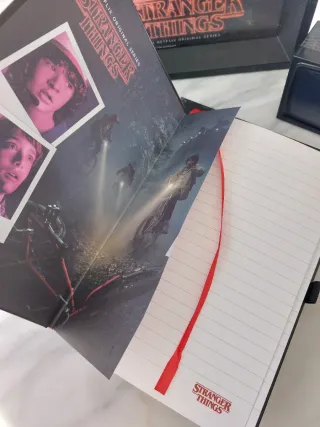 Lote Stranger Things variado