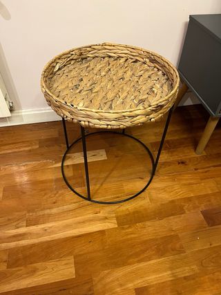 2 Tavolini in Vimini e Metallo