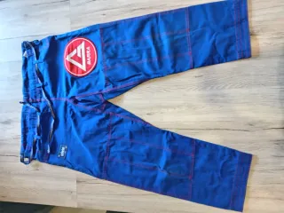 Kimono Official Gracie Barra Azul Talla A1