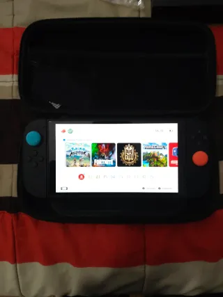 Nintendo Switch + 3 Juegos (Como Nuevo) 4 meses