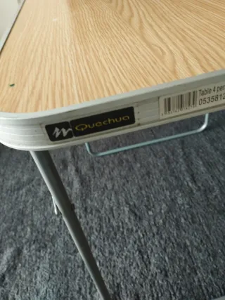 Mesa plegable camping Quechua 4 personas