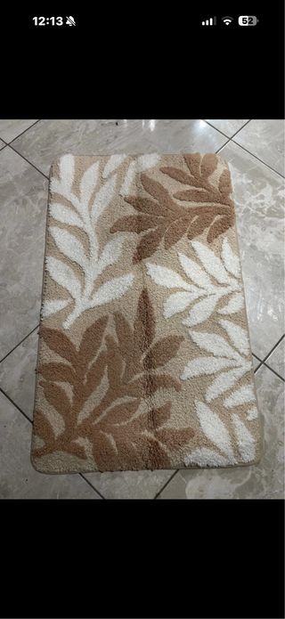 Tappeto bagno beige e marrone
