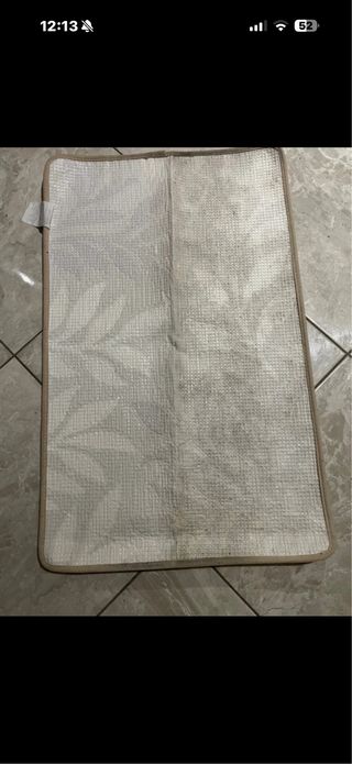 Tappeto bagno beige e marrone