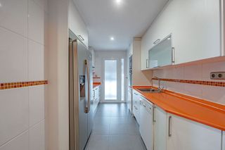 Piso en alquiler en Costillares en Madrid