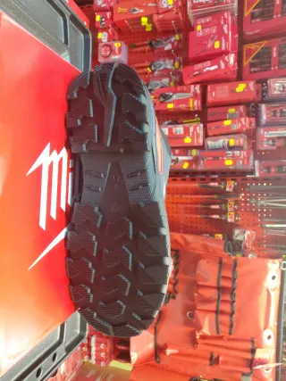 Bota de seguridad Milwaukee Nueva