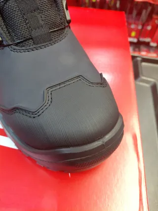 Bota de seguridad Milwaukee Nueva