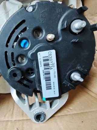Alternador Yanmar 128990-77250 12V-125A