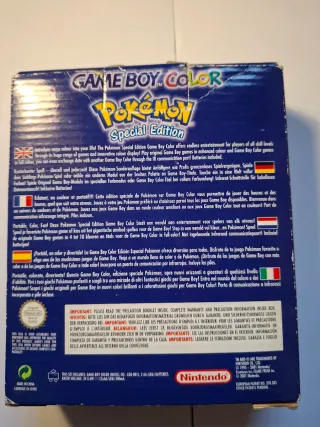 Consola Game Boy Color Pokémon Edición Especial