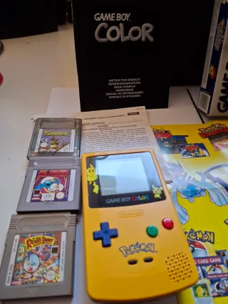 Consola Game Boy Color Pokémon Edición Especial