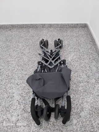 Silla de paseo Asalvo gris