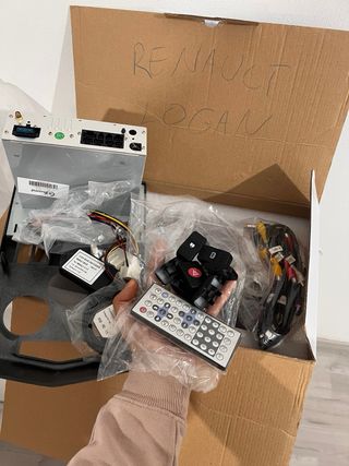 Autoradio per Renault Logan