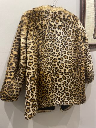 Abrigo pelo leopardo