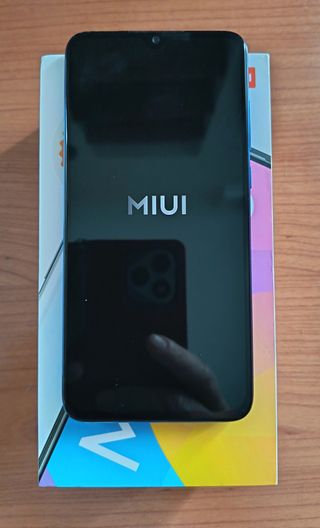 Xiaomi Mi 9 Lite Blu