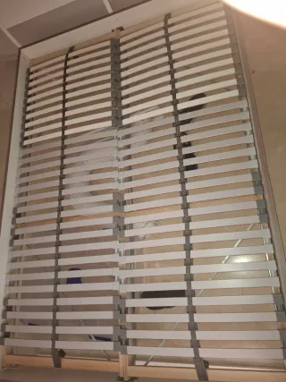 Struttura letto Ikea e 2 comodini