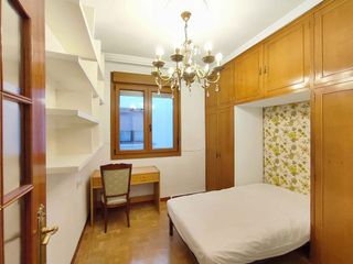 Piso en venta en Milagrosa en Pamplona