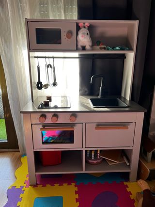 Cocinita de madera IKEA