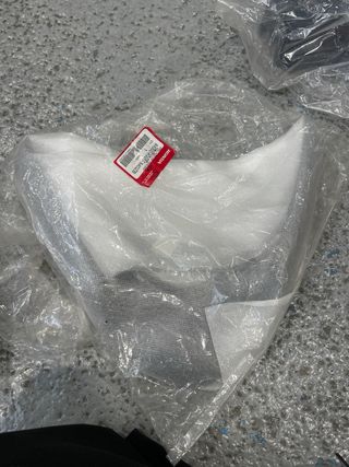 Cubierta Delantera Honda PCX 64300-KWN-640ZB