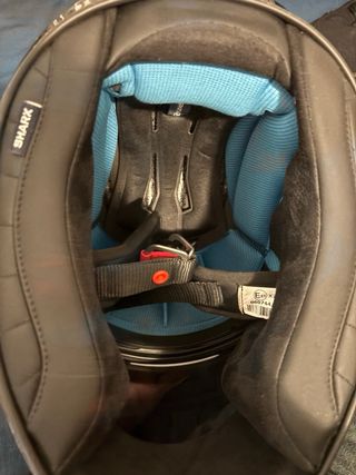 Casco Shark + Guantes Alpinestars