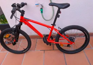 Bicicleta Rockrider ST500 Roja