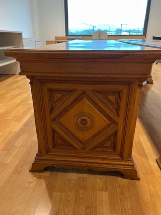 Dos mesas de roble macizo años 30