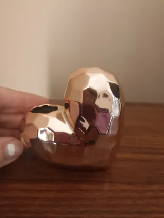 Soprammobile a forma di cuore oro