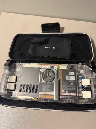 Steam Deck 512 GB LCD Nero + Accessori