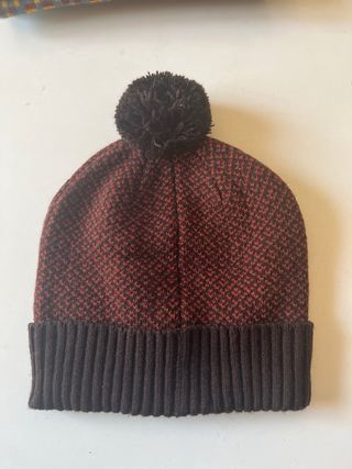 Conjunto Gorro y Bufanda Merc London