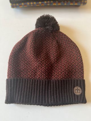 Conjunto Gorro y Bufanda Merc London