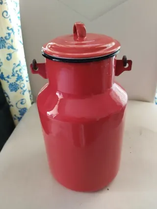 Lechera esmaltada roja 2L