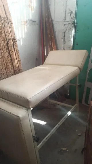 Se vende Camilla fija 80€