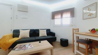 Piso en alquiler en Valdeacederas en Madrid