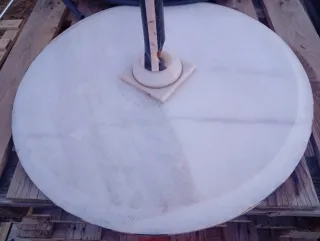 Mesa redonda tablero ajedrez mármol