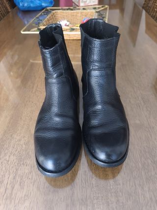 Botas Zara T40 Piel Negra