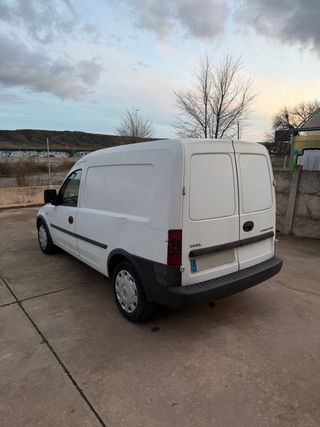 Opel Combo 2007 1.3 CDTI