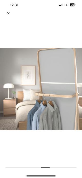 Espejo de pie, de madera madera de fresno. Ikea