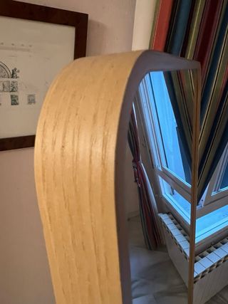 Espejo de pie, de madera madera de fresno. Ikea