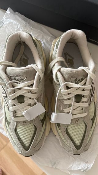 New Balance 9060 Gris Verde