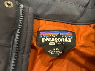 Patagonia Chaleco Plumas. Comprado noviembre 2025
