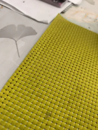 Cama individual con colchón de 105 x 190