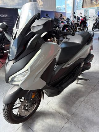 Honda Forza 125cc